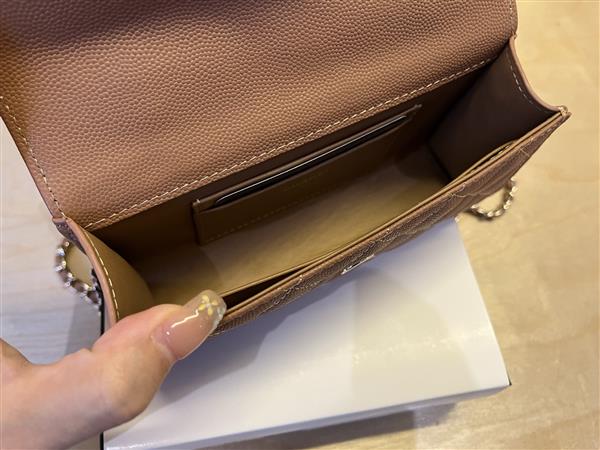 2026127215015699 580